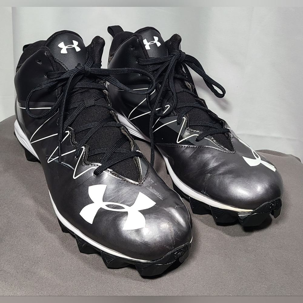 Under Armour Men's Black Cleats